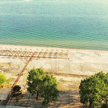 Aparthotel Mareleon Ofrinion