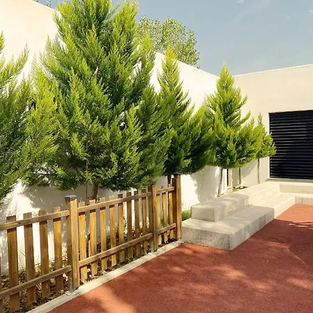 Mareleon Lejlighedshotel Ofrínion