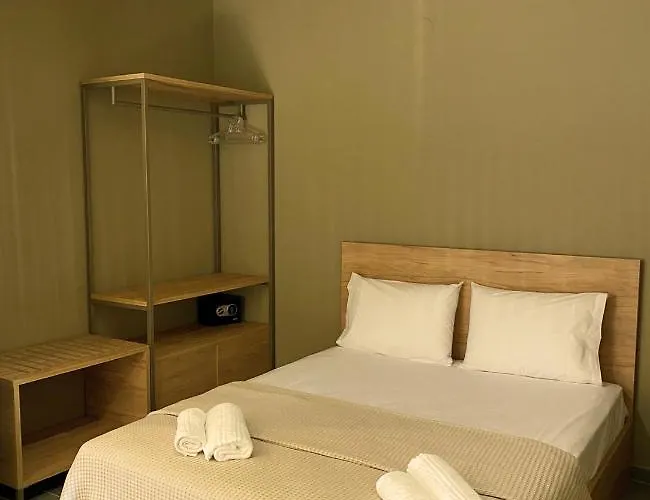 Aparthotel Mareleon Ofrinion