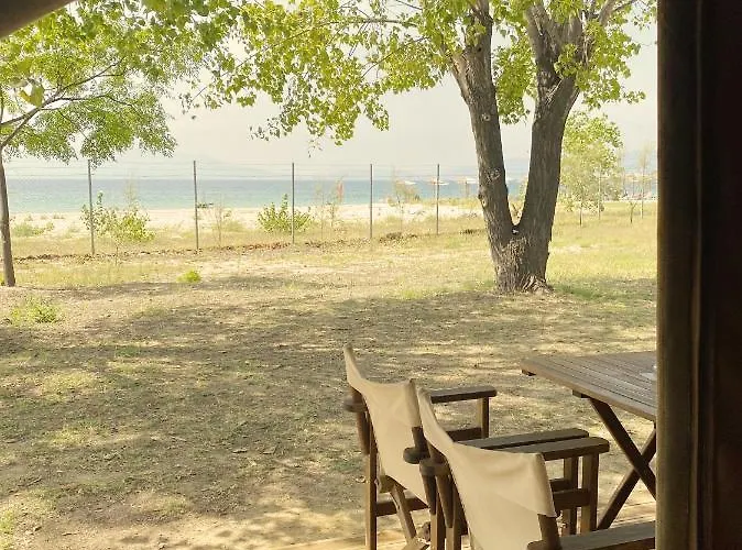 Aparthotel Mareleon Ofrinion